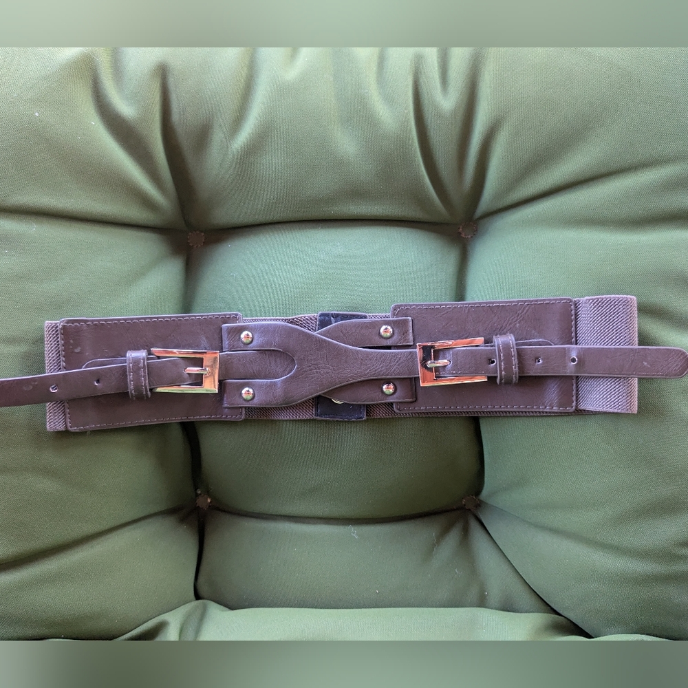Y2K Taupe Double Buckle Criss Cross Belt